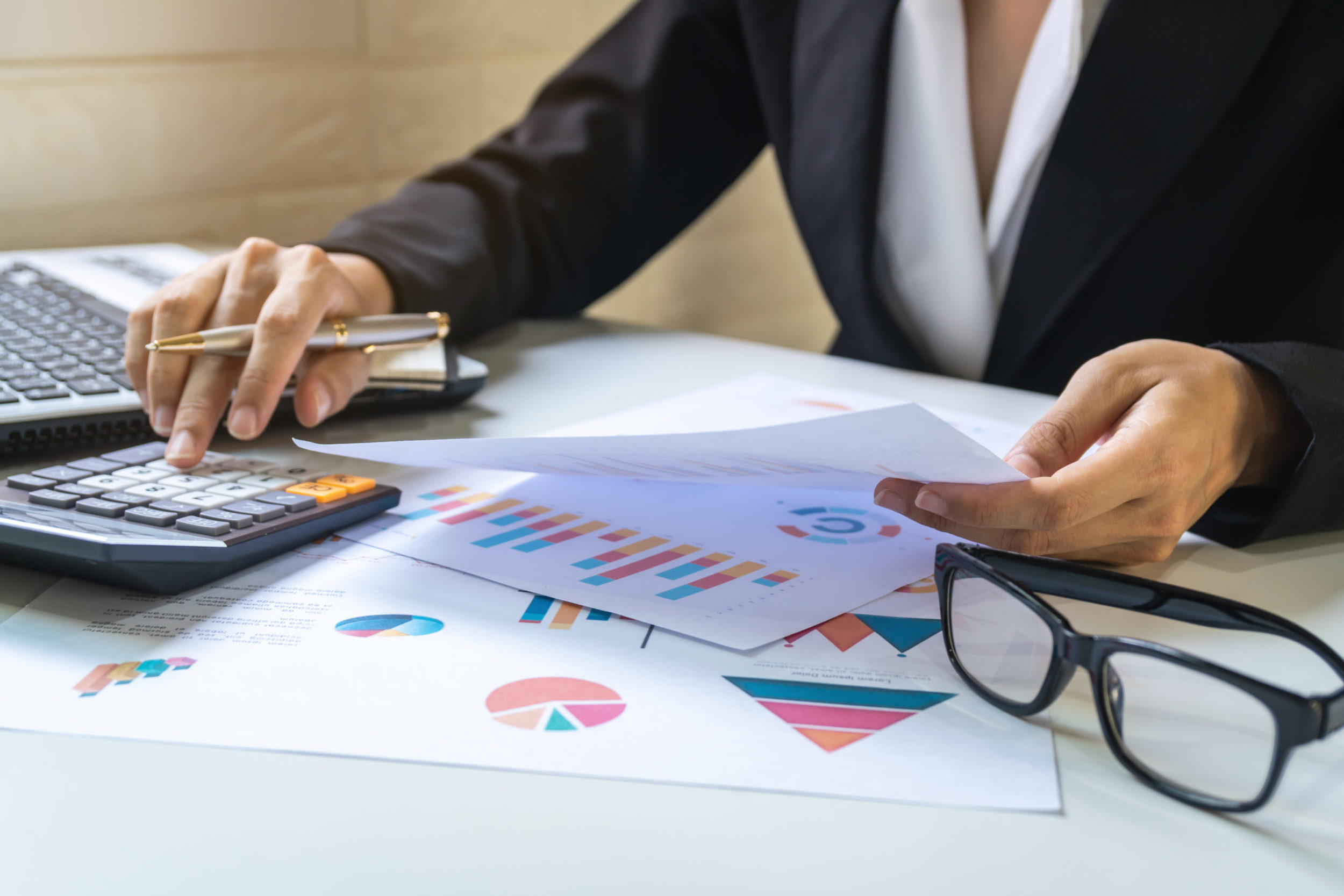 What Is the Purpose of a Pyramid Chart in Business?