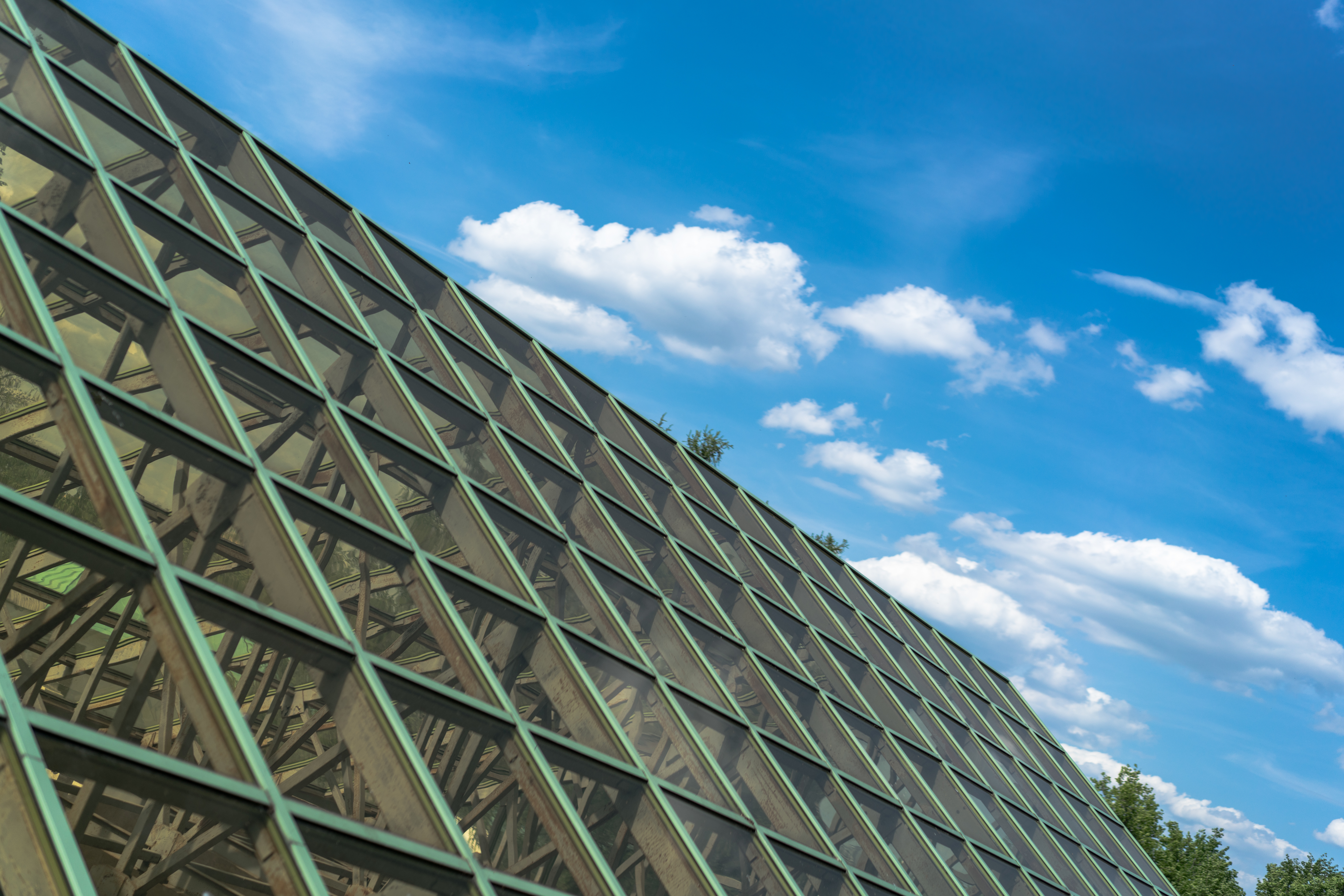 The Different Types of Industrial Roofing Systems