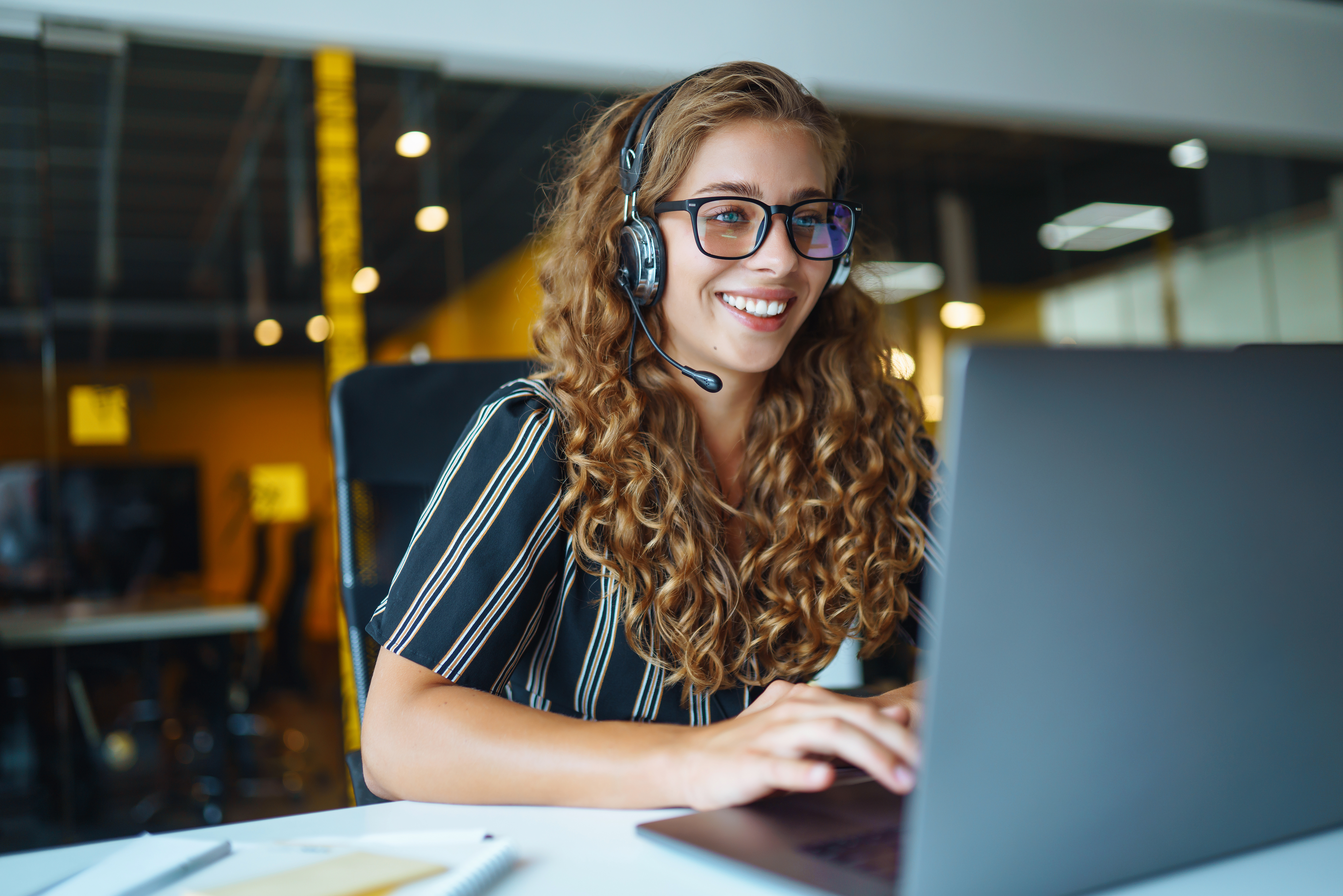 How To Find Information About Someone Through a People Search Database