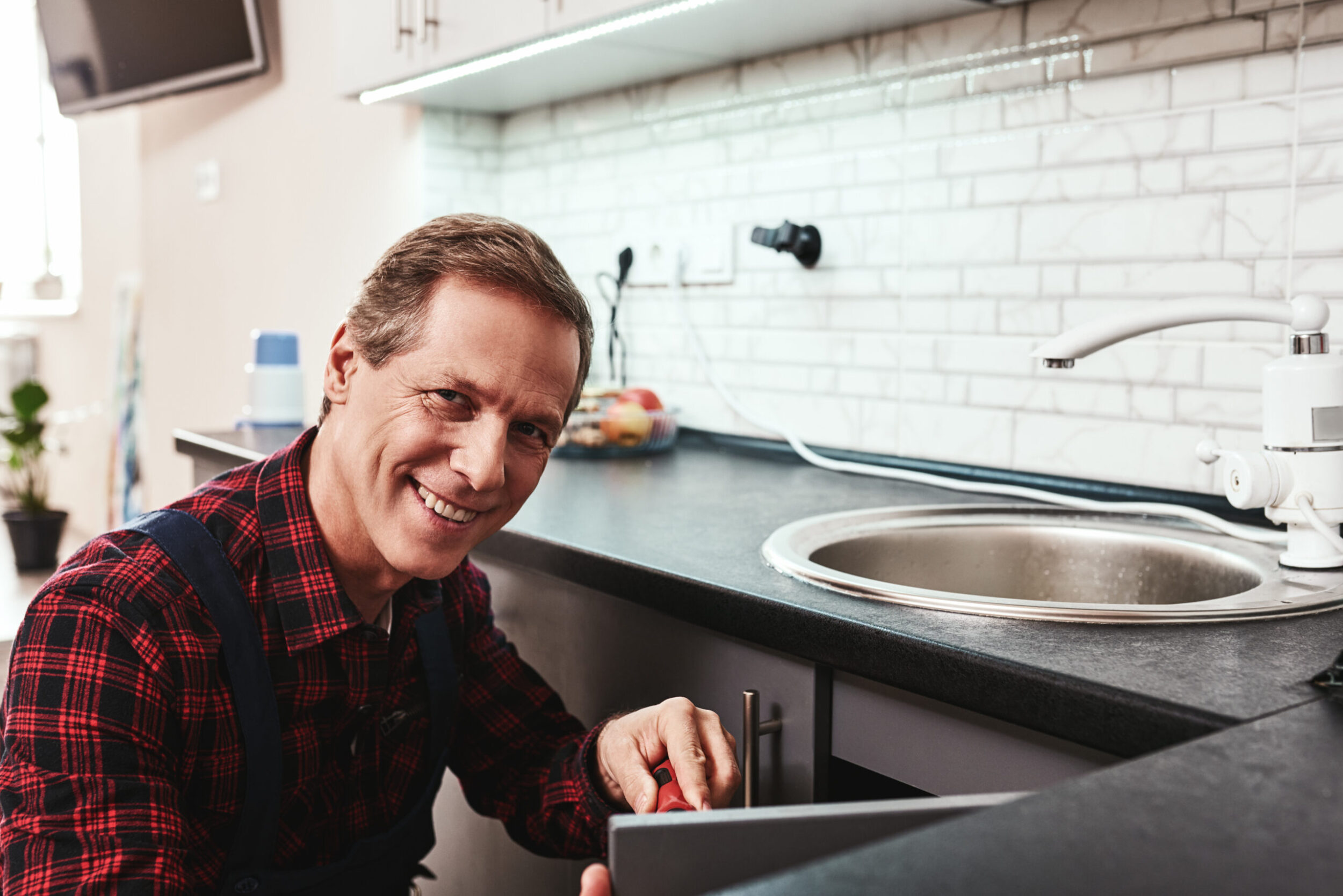 Tips for Prioritizing Family and Home Repairs